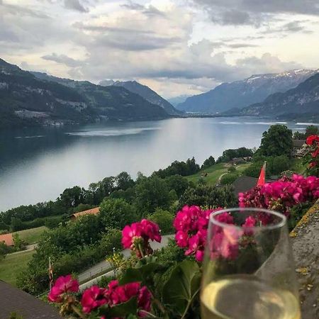 Traumhaftes Chalet Mit Seesicht Krattigen ภายนอก รูปภาพ