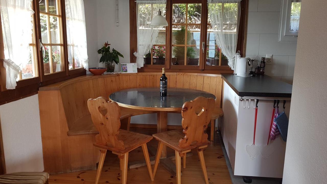 Traumhaftes Chalet Mit Seesicht Krattigen ภายนอก รูปภาพ
