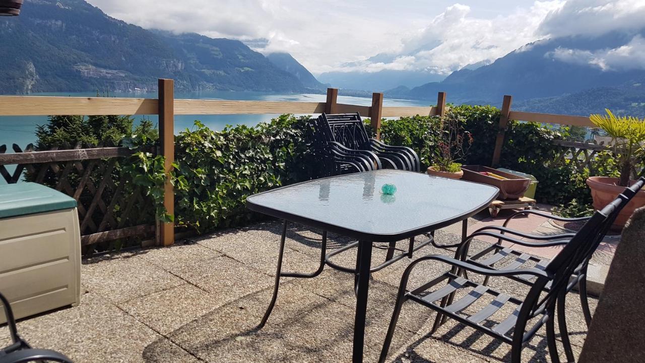Traumhaftes Chalet Mit Seesicht Krattigen ภายนอก รูปภาพ